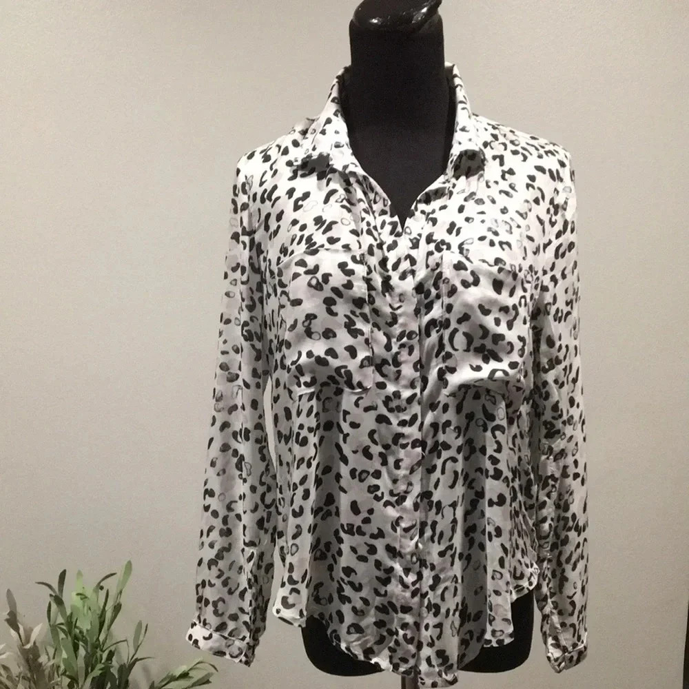 Anthropologie Cloth and Stone Blouse * New